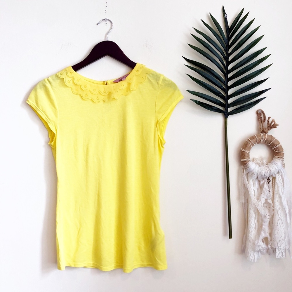 • SOLD• Ted Baker Yellow Collared Blouse - Picture 1 of 5